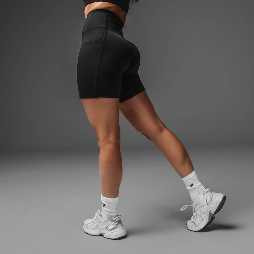 Adapt Short - 6